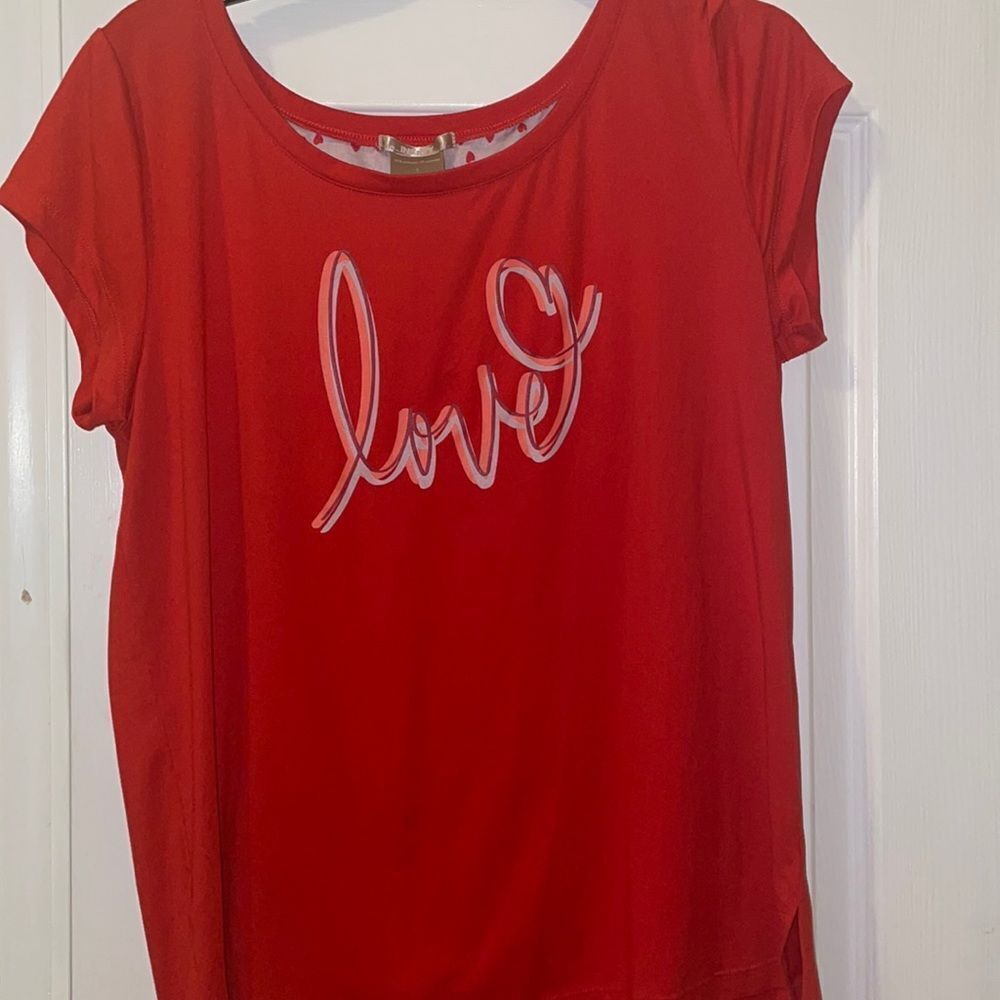 INK IVY SUPER SOFT LIGHT RED TEE LOVE